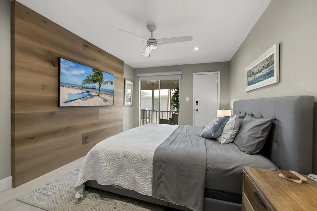 1610 Middle Gulf Drive Sanibel FL 33957