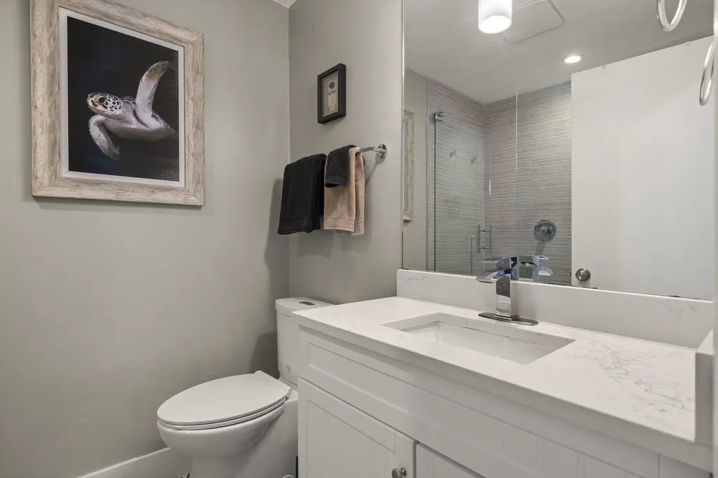 1610 Middle Gulf Drive Sanibel FL 33957