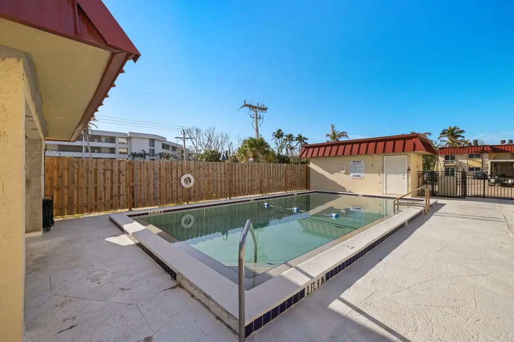 1610 Middle Gulf Drive Sanibel FL 33957