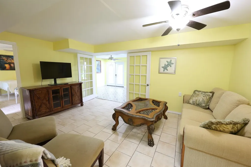 8642 Whispering Pines Drive St. James City FL 33956