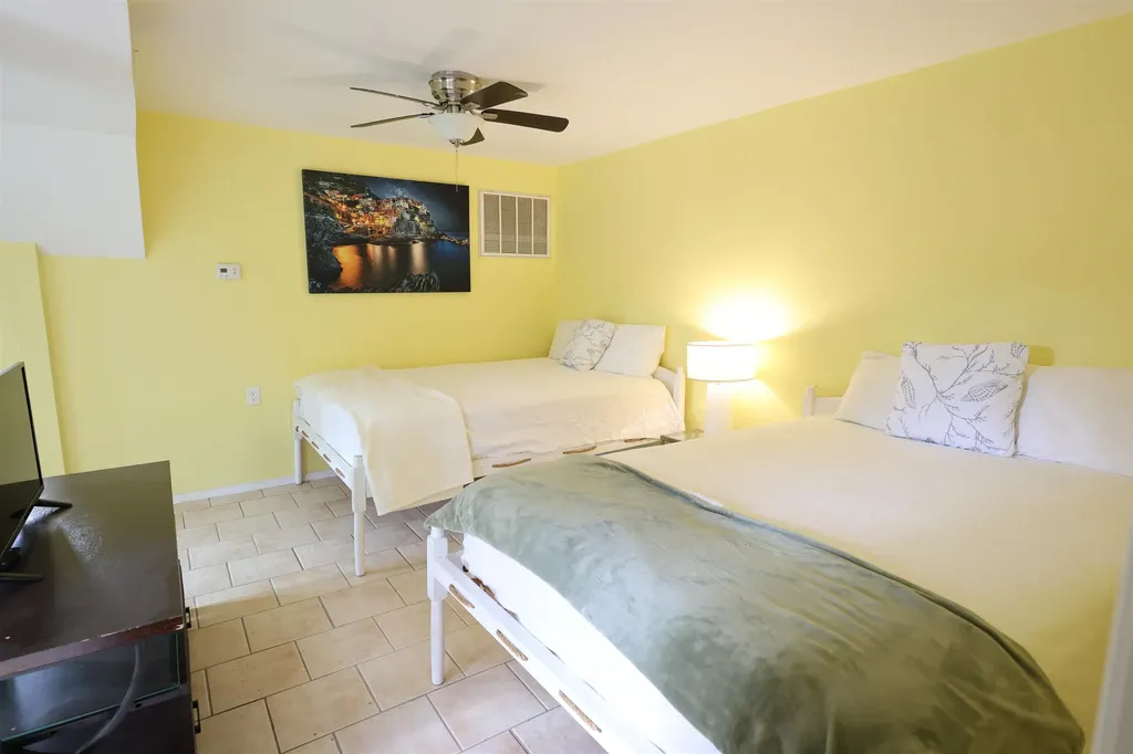 8642 Whispering Pines Drive St. James City FL 33956