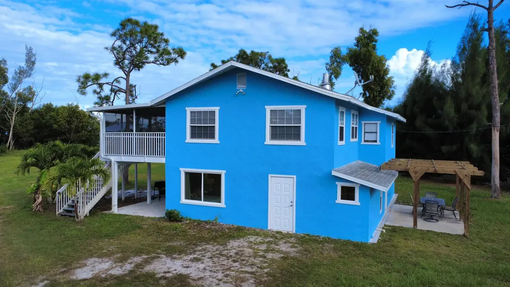 8642 Whispering Pines Drive St. James City FL 33956