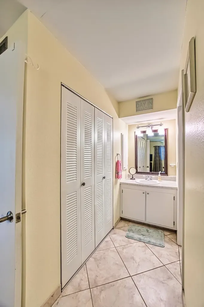 6300 S Pointe Boulevard Fort Myers FL 33919