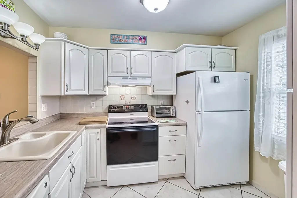 6300 S Pointe Boulevard Fort Myers FL 33919