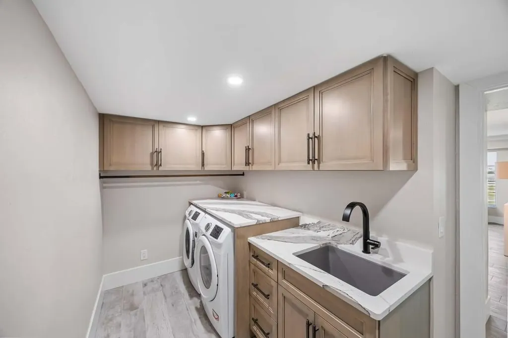 3131 W Gulf Drive Sanibel FL 33957