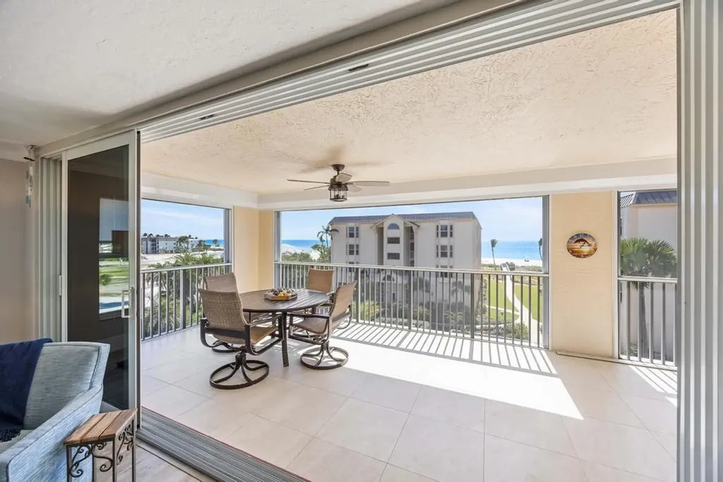 3131 W Gulf Drive Sanibel FL 33957
