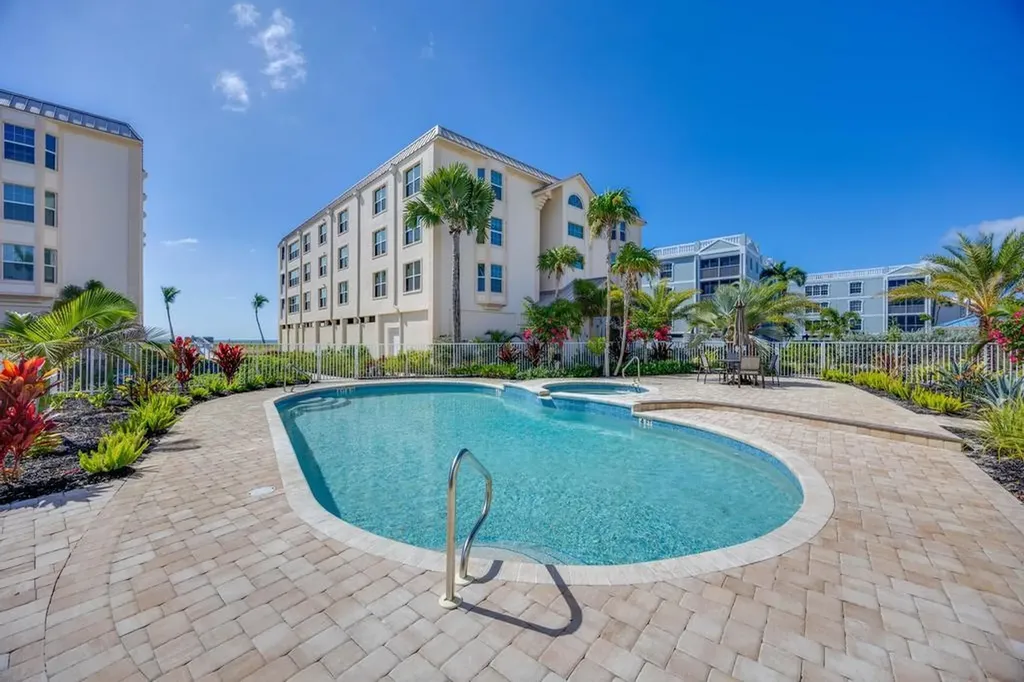 3131 W Gulf Drive Sanibel FL 33957