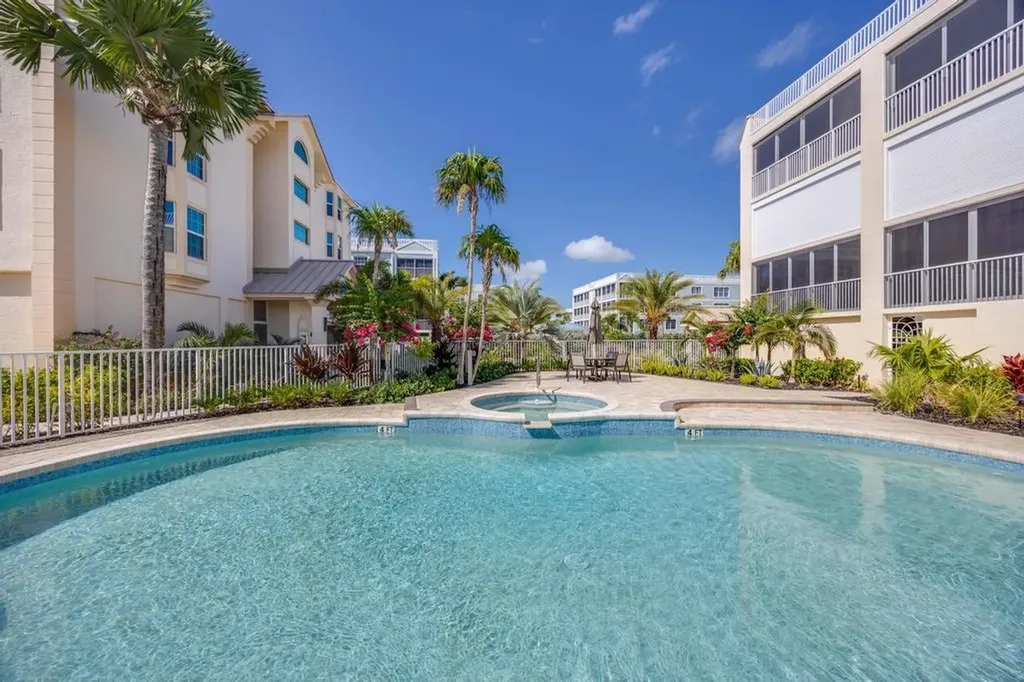 3131 W Gulf Drive Sanibel FL 33957