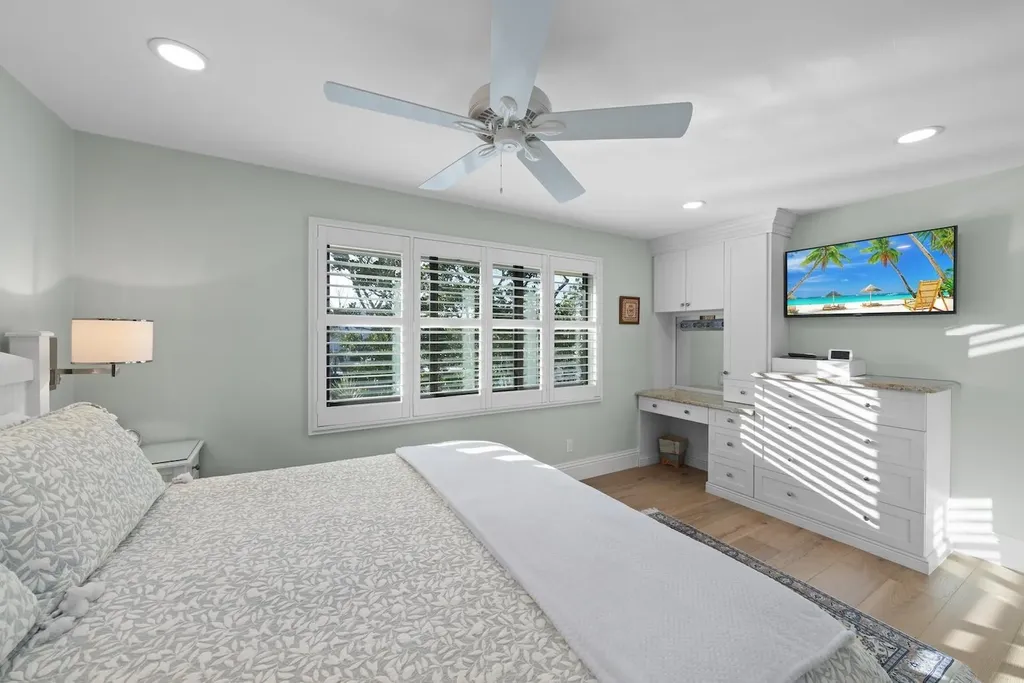 1731 Venus Drive Sanibel FL 33957