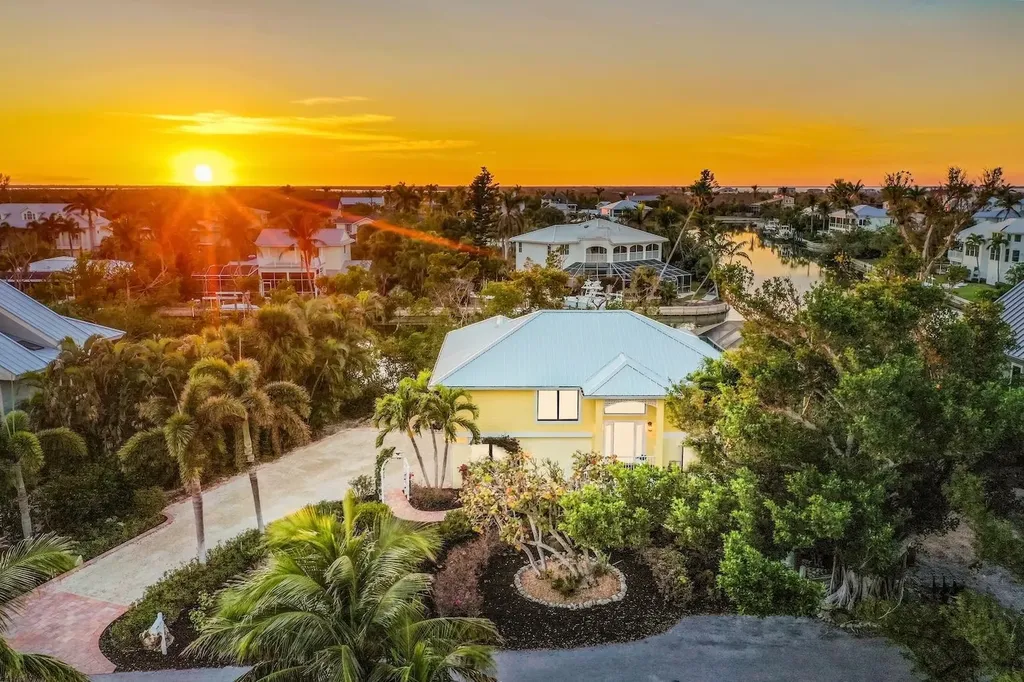 1731 Venus Drive Sanibel FL 33957