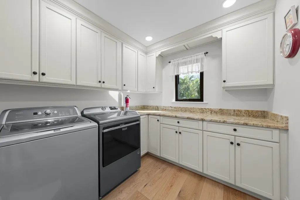 1731 Venus Drive Sanibel FL 33957