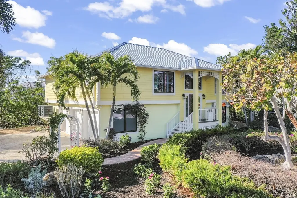 1731 Venus Drive Sanibel FL 33957