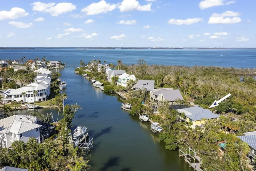 1731 Venus Drive Sanibel FL 33957