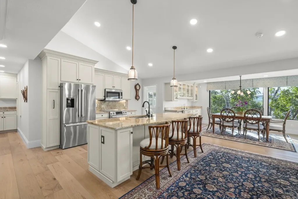 1731 Venus Drive Sanibel FL 33957