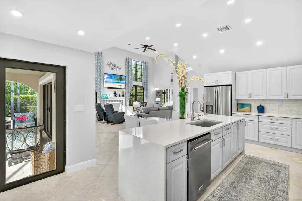 732 Windlass Way Sanibel FL 33957