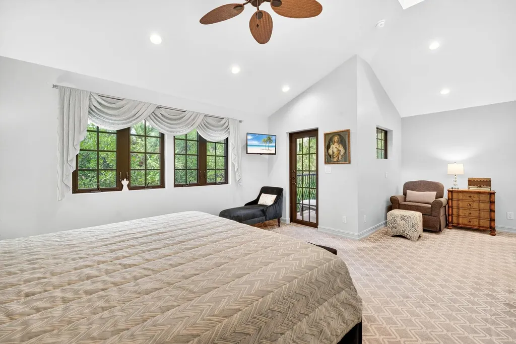 732 Windlass Way Sanibel FL 33957