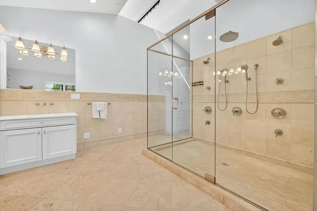 732 Windlass Way Sanibel FL 33957