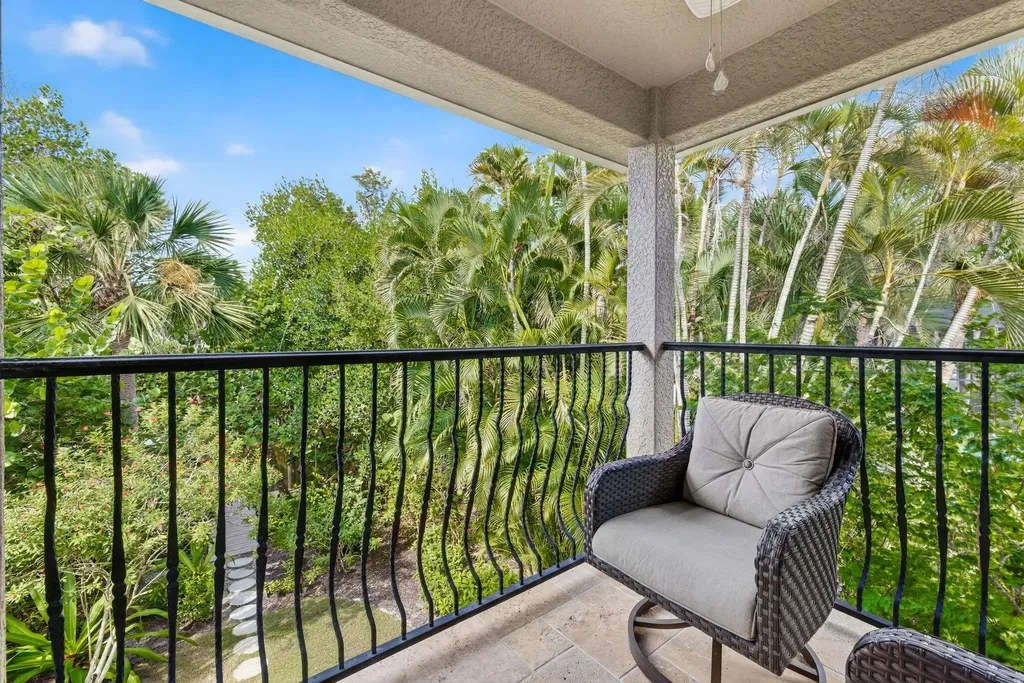 732 Windlass Way Sanibel FL 33957