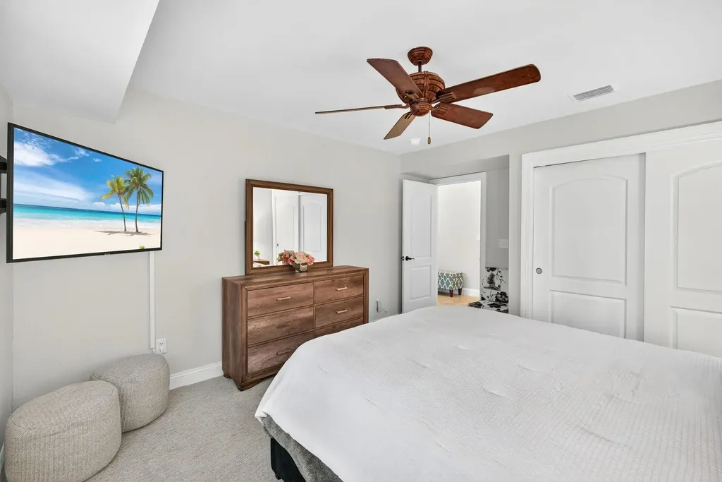 732 Windlass Way Sanibel FL 33957