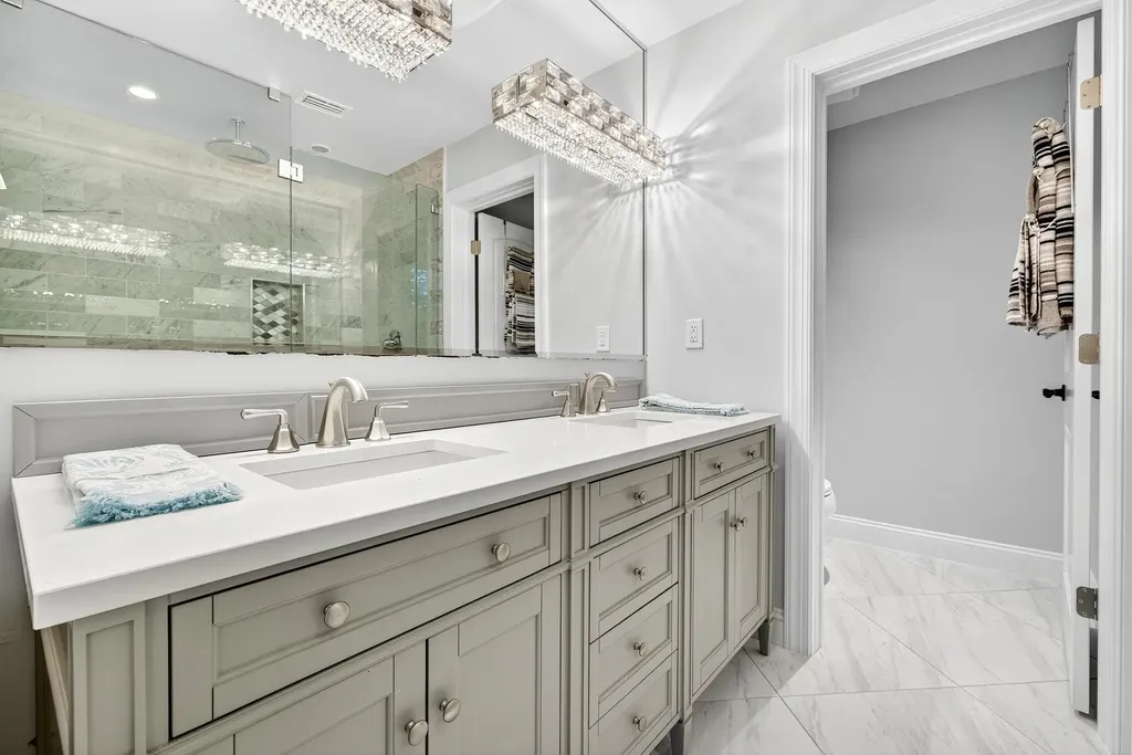 732 Windlass Way Sanibel FL 33957