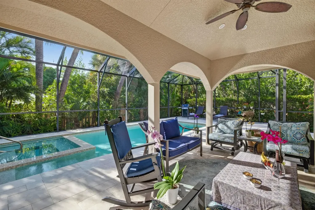 732 Windlass Way Sanibel FL 33957