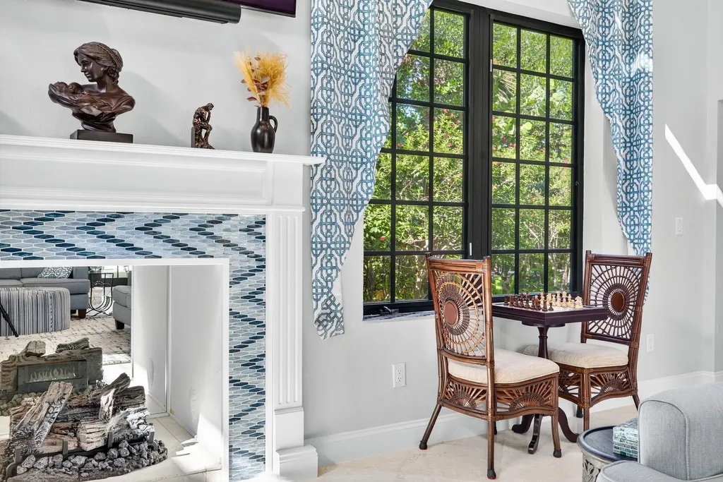 732 Windlass Way Sanibel FL 33957