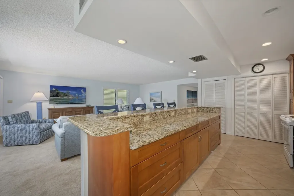 2721 W Gulf Drive Sanibel FL 33957