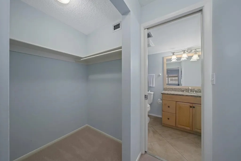 2721 W Gulf Drive Sanibel FL 33957