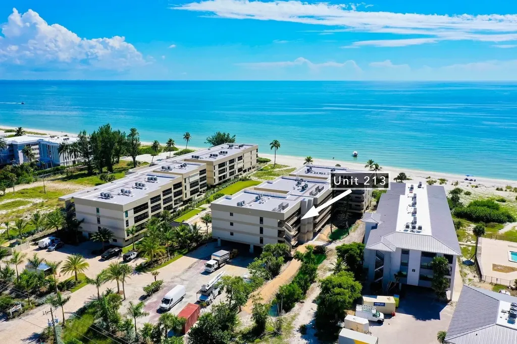 2721 W Gulf Drive Sanibel FL 33957