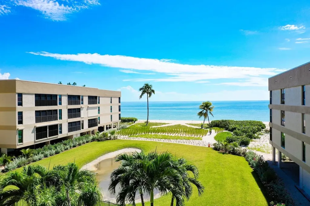 2721 W Gulf Drive Sanibel FL 33957