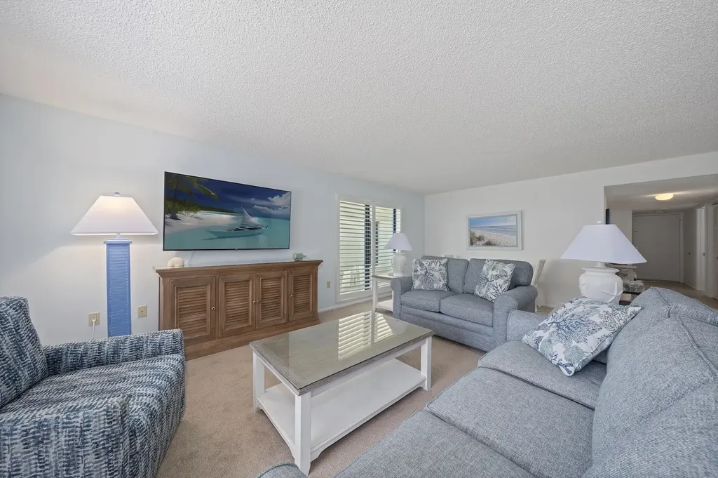 2721 W Gulf Drive Sanibel FL 33957