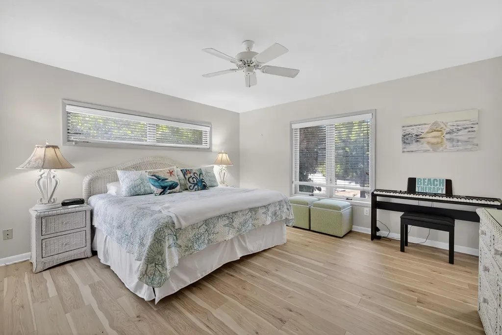 5307 Ladyfinger Lake Road Sanibel FL 33957