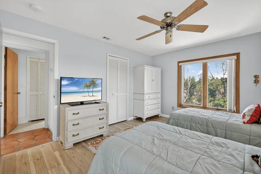 5307 Ladyfinger Lake Road Sanibel FL 33957