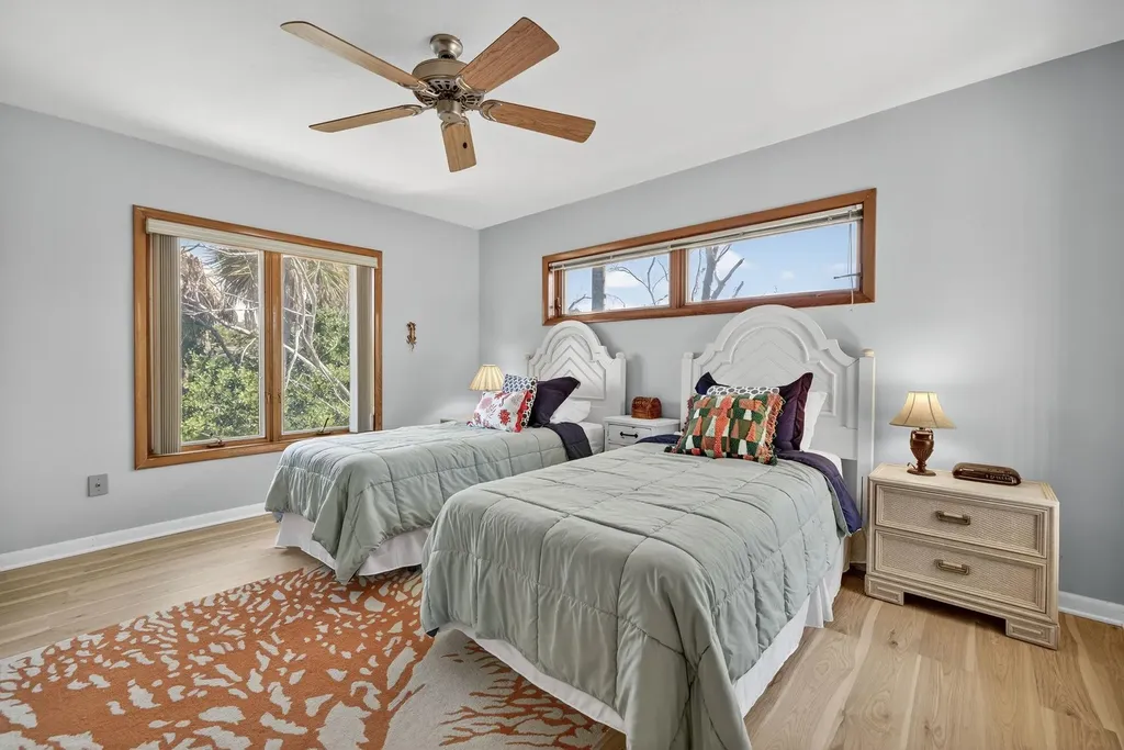 5307 Ladyfinger Lake Road Sanibel FL 33957