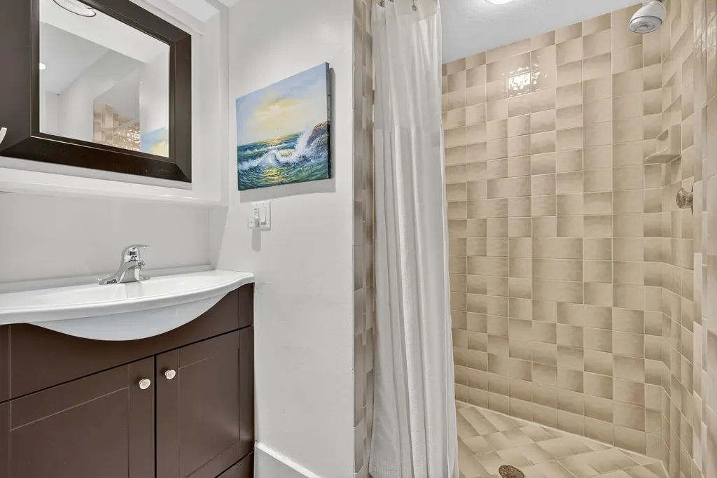 5307 Ladyfinger Lake Road Sanibel FL 33957