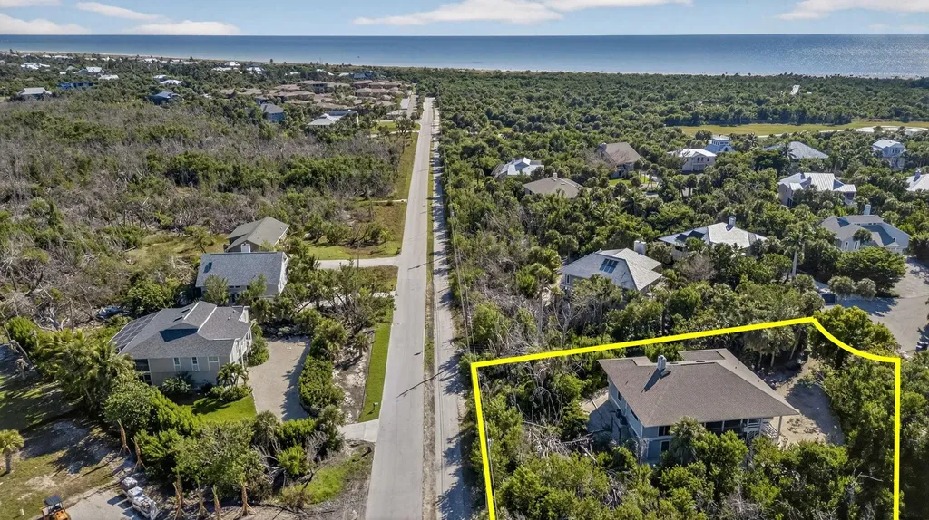 5307 Ladyfinger Lake Road Sanibel FL 33957