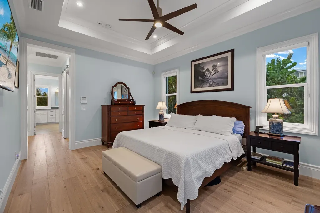 4988 Joewood Drive Sanibel FL 33957