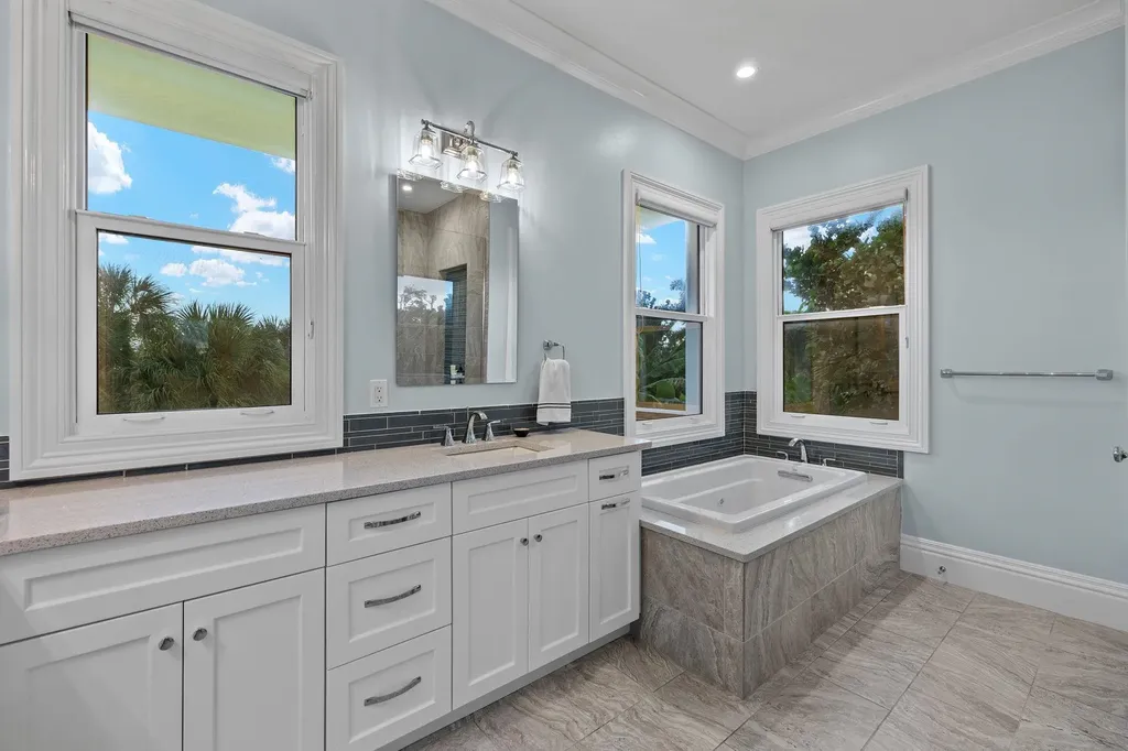 4988 Joewood Drive Sanibel FL 33957