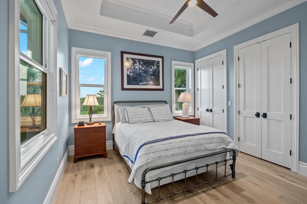 4988 Joewood Drive Sanibel FL 33957