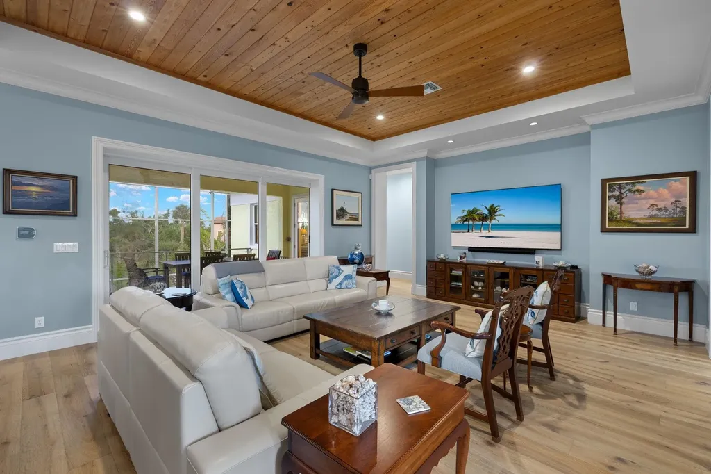 4988 Joewood Drive Sanibel FL 33957