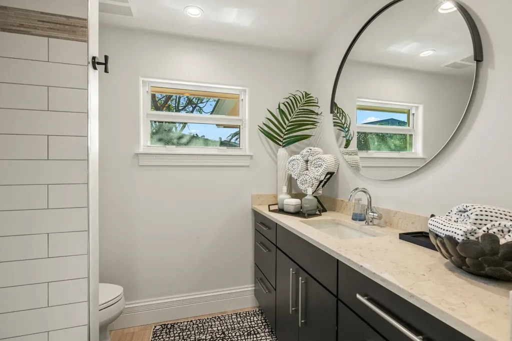 985 Oyster Court Sanibel FL 33957