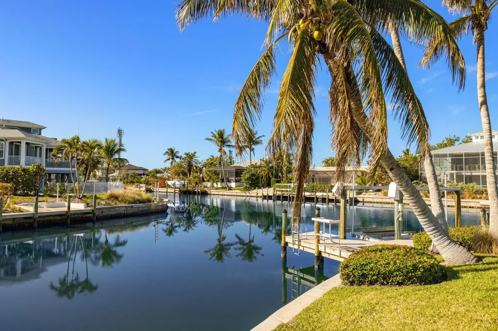985 Oyster Court Sanibel FL 33957