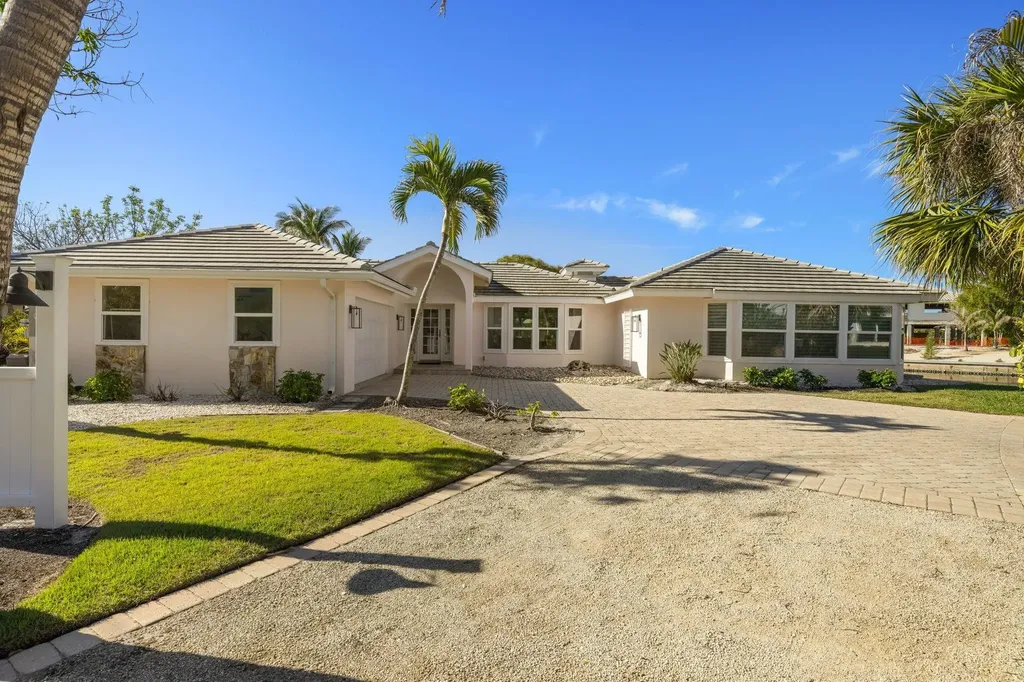 985 Oyster Court Sanibel FL 33957
