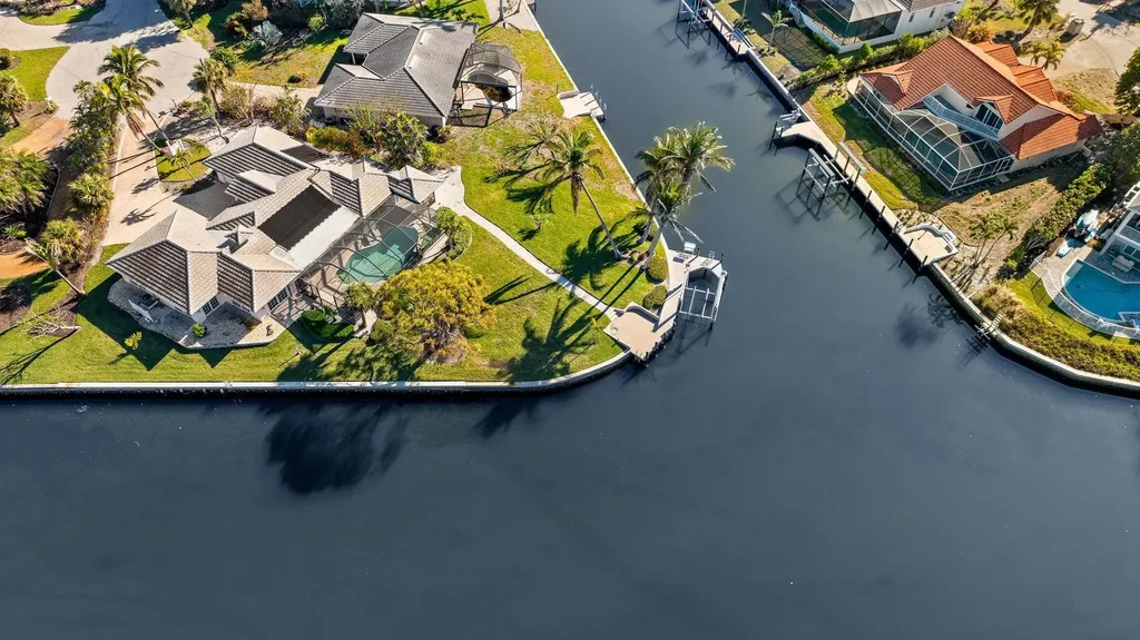 985 Oyster Court Sanibel FL 33957