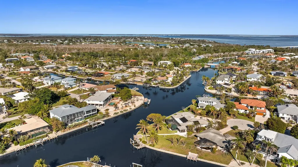 985 Oyster Court Sanibel FL 33957
