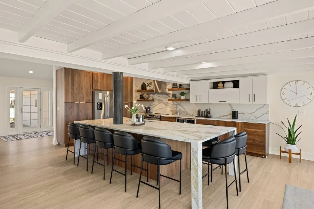 985 Oyster Court Sanibel FL 33957