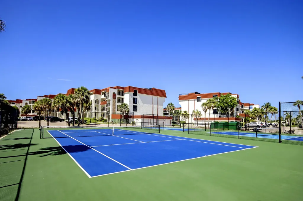 2445 W Gulf Drive Sanibel FL 33957