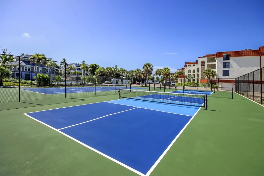 2445 W Gulf Drive Sanibel FL 33957