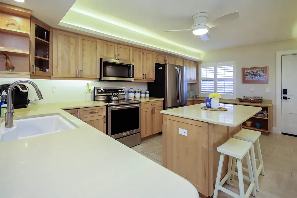 2445 W Gulf Drive Sanibel FL 33957