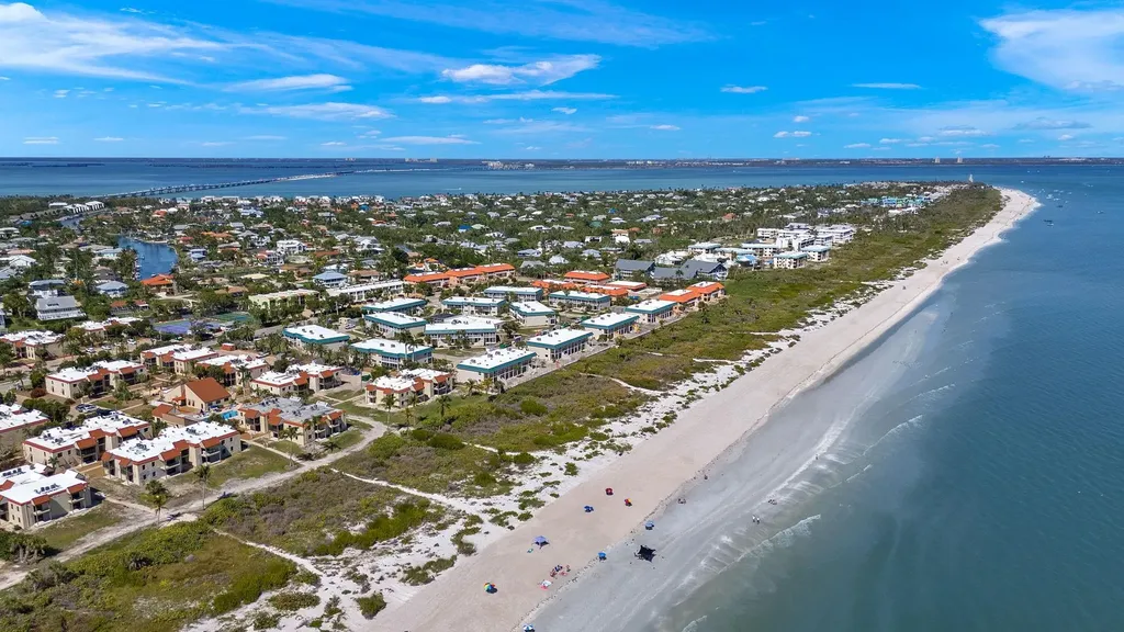 845 E Gulf Drive Sanibel FL 33957